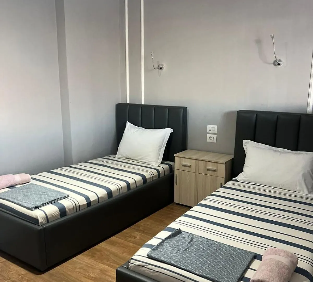 City Centre Rooms 4R Shkodra Apartment