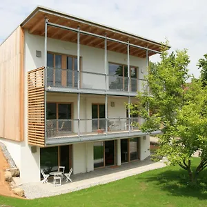 https://ferien-am-wolfsbach.com-bavaria.com